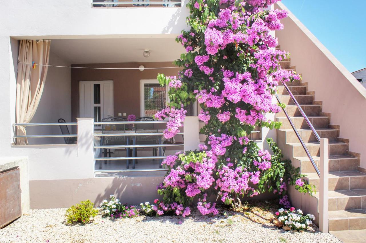 Apartment Marijana Vir Kültér fotó